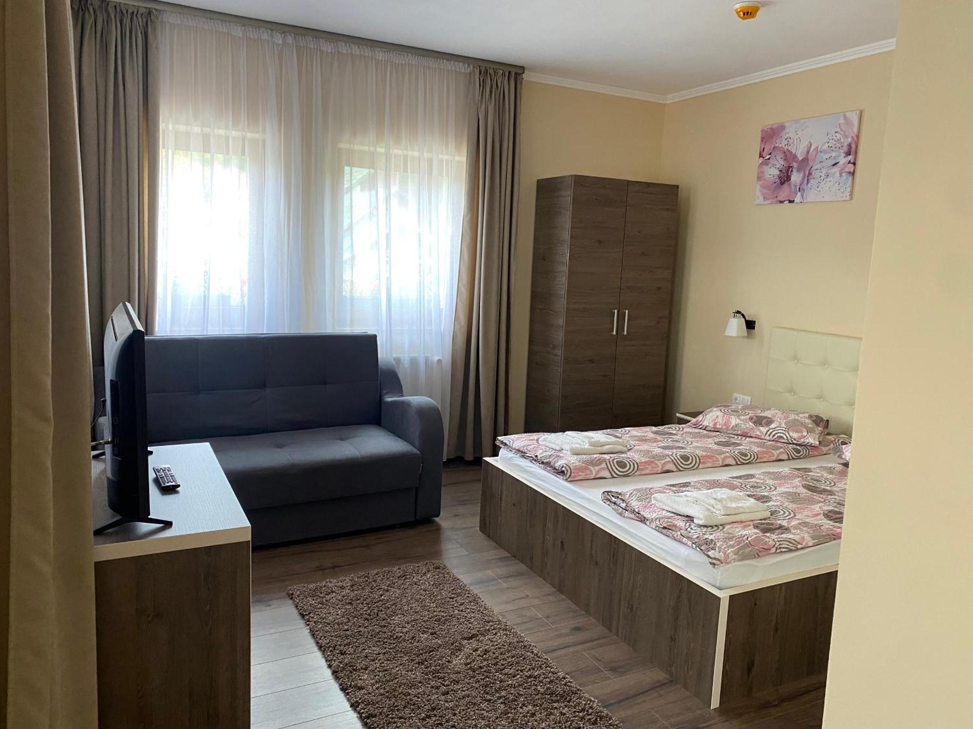 Farkas Panzio Bed & Breakfast Praid Ngoại thất bức ảnh