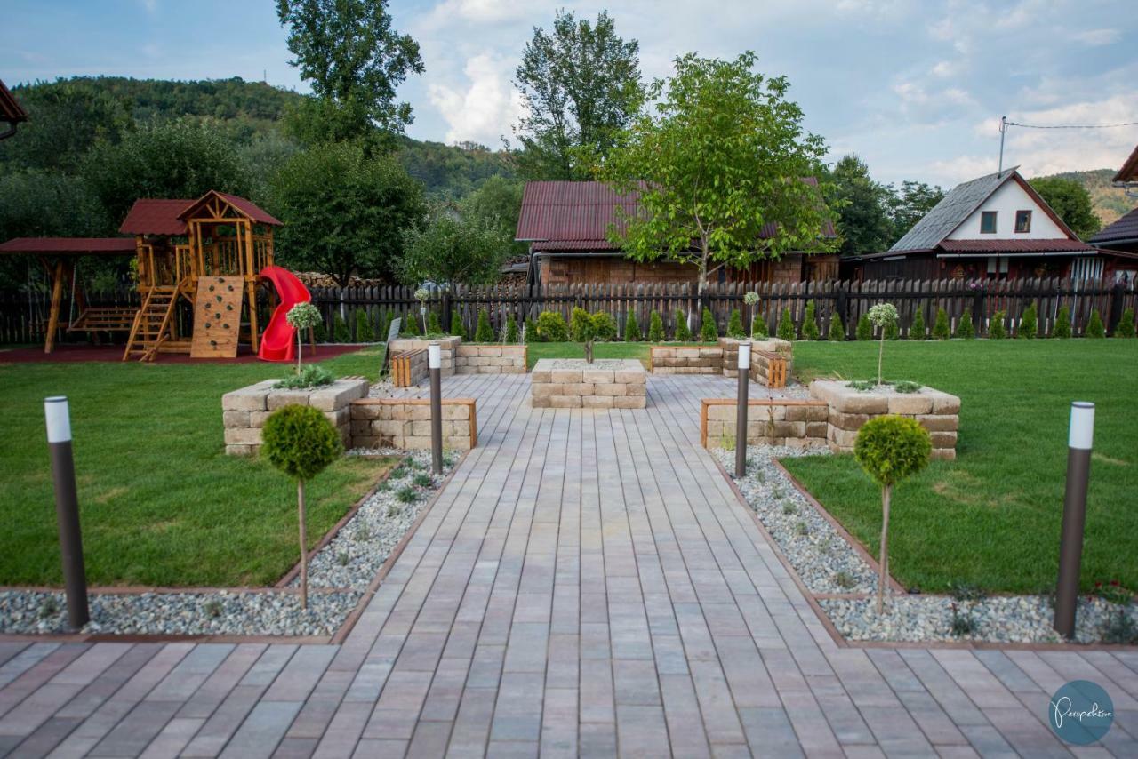 Farkas Panzio Bed & Breakfast Praid Ngoại thất bức ảnh