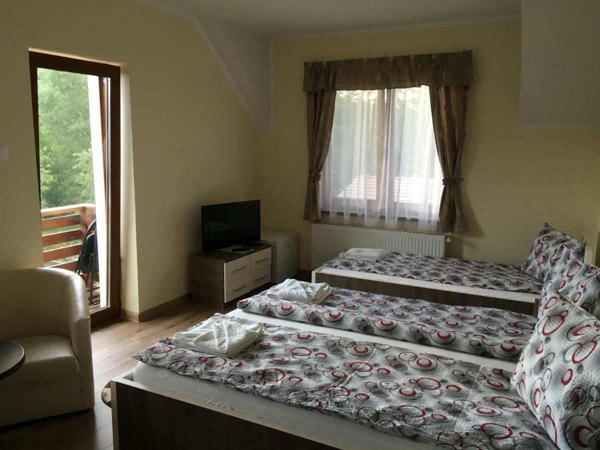 Farkas Panzio Bed & Breakfast Praid Ngoại thất bức ảnh